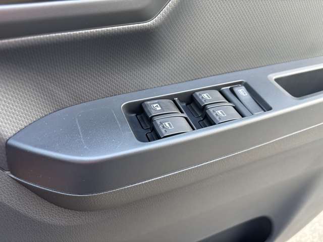 スバル プレオ　プラス ６６０ Ｆ R7年 (近畿) 99