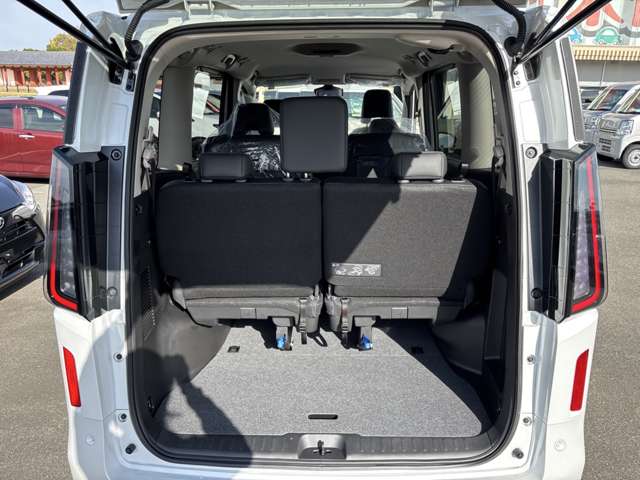 日産 セレナ ２．０ ハイウェイスターＶ Ｖセレクション R6年 (近畿) 99