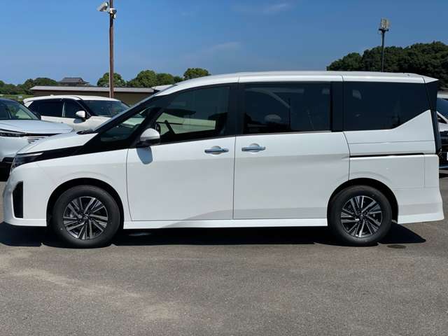 日産 セレナ ２．０ ハイウェイスターＶ Ｖセレクション R6年 (近畿) 99