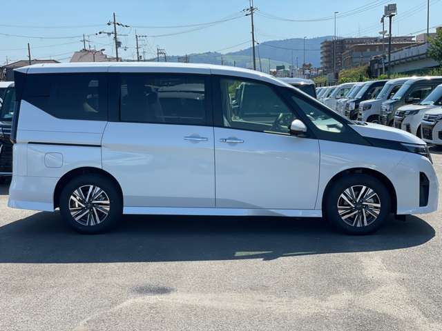 日産 セレナ ２．０ ハイウェイスターＶ Ｖセレクション R6年 (近畿) 99