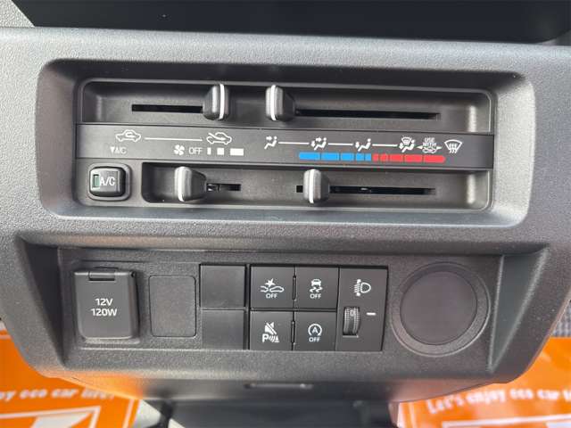 スバル サンバートラック ６６０ ＴＢ 三方開 R7年 (近畿) 99