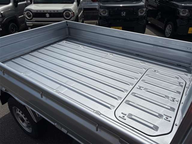 スバル サンバートラック ６６０ ＴＢ 三方開 R7年 (近畿) 99