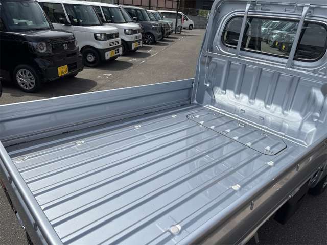 スバル サンバートラック ６６０ ＴＢ 三方開 R7年 (近畿) 99