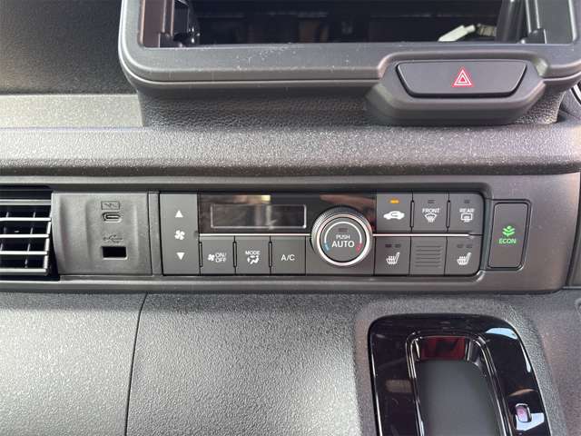 ホンダ Ｎ　ＢＯＸ カスタム ６６０ R7年 (近畿) 99