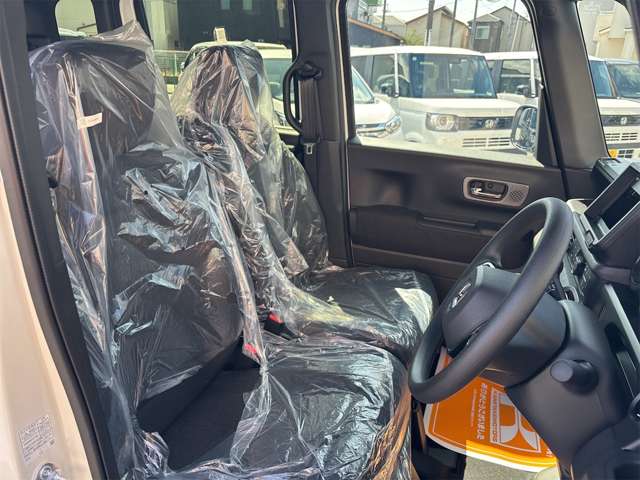 ホンダ Ｎ　ＢＯＸ カスタム ６６０ R7年 (近畿) 99