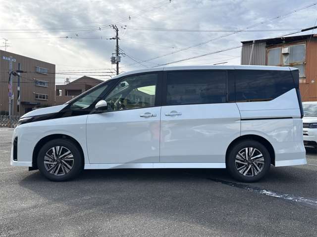 日産 セレナ ２．０ ハイウェイスターＶ Ｖセレクション R6年 (近畿) 99