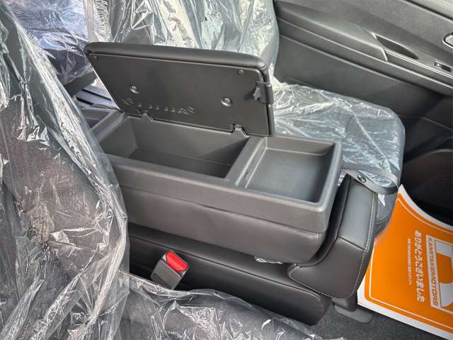 日産 セレナ ２．０ ハイウェイスターＶ Ｖセレクション R6年 (近畿) 99