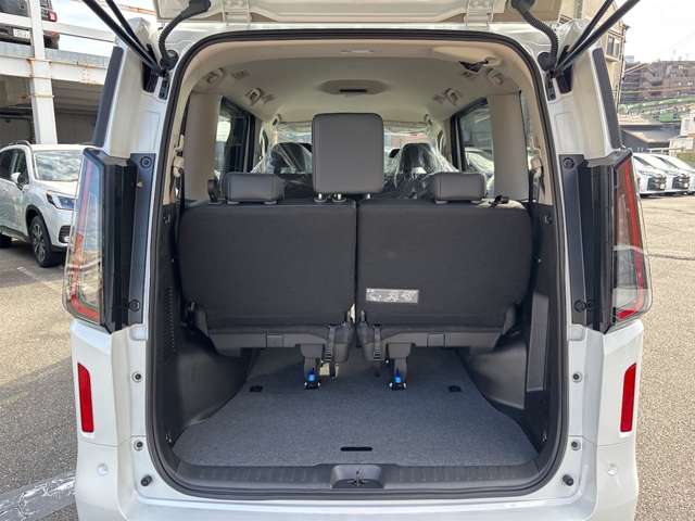 日産 セレナ ２．０ ハイウェイスターＶ Ｖセレクション R6年 (近畿) 99