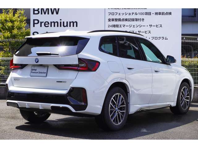 ＢＭＷ ｉＸ１ Ｅドライブ２０ Ｍスポーツ R6年 (近畿) 99