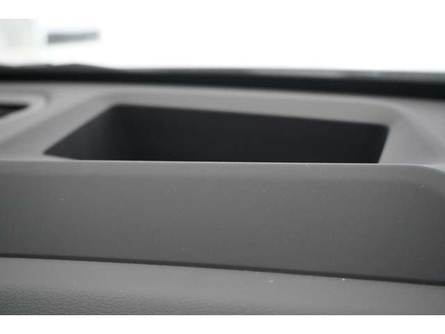 ＢＭＷ ｉＸ１ Ｅドライブ２０ Ｍスポーツ R6年 (近畿) 99