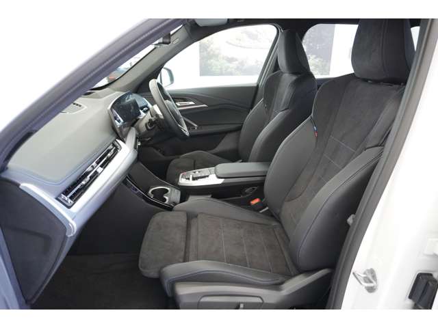 ＢＭＷ ｉＸ１ Ｅドライブ２０ Ｍスポーツ R6年 (近畿) 99