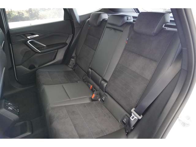 ＢＭＷ ｉＸ１ Ｅドライブ２０ Ｍスポーツ R6年 (近畿) 99