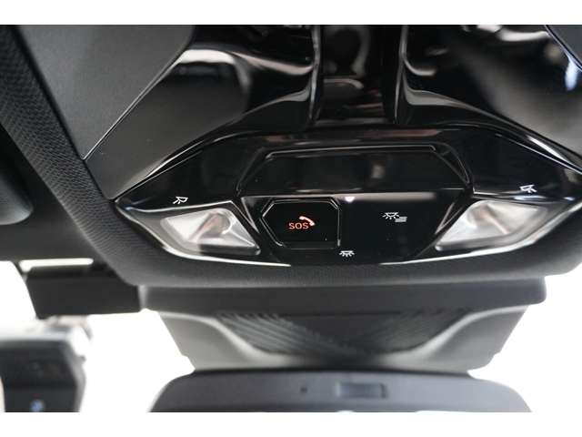 ＢＭＷ ｉＸ１ Ｅドライブ２０ Ｍスポーツ R6年 (近畿) 99