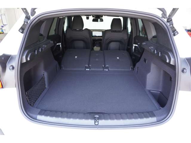 ＢＭＷ ｉＸ１ Ｅドライブ２０ Ｍスポーツ R6年 (近畿) 99