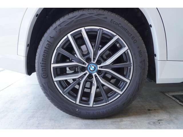 ＢＭＷ ｉＸ１ Ｅドライブ２０ Ｍスポーツ R6年 (近畿) 99