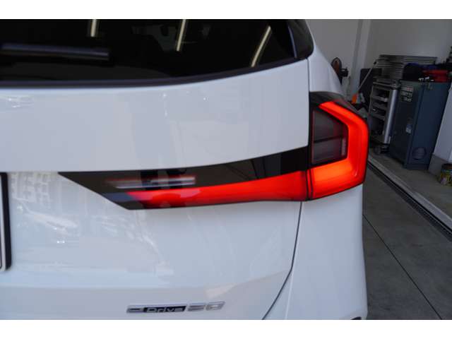 ＢＭＷ ｉＸ１ Ｅドライブ２０ Ｍスポーツ R6年 (近畿) 99