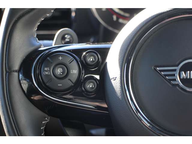 ミニ ミニクラブマン ジョン・クーパー・ワークス ４ＷＤ R2年 (関東) 99