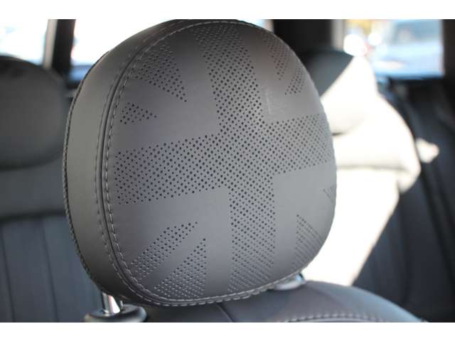 ミニ ミニクラブマン ジョン・クーパー・ワークス ４ＷＤ R2年 (関東) 99