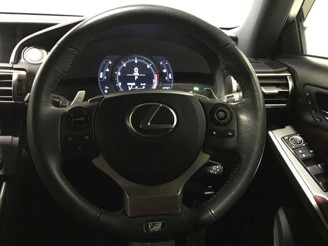 レクサス ＩＳ２５０ ２５０ Ｆスポーツ ４ＷＤ H26年 (北海道) 99