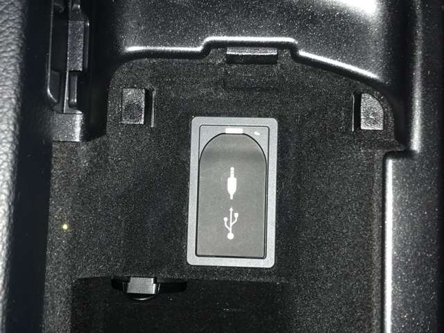 レクサス ＩＳ２５０ ２５０ Ｆスポーツ ４ＷＤ H26年 (北海道) 99