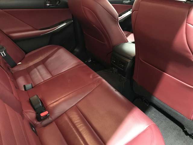 レクサス ＩＳ２５０ ２５０ Ｆスポーツ ４ＷＤ H26年 (北海道) 99