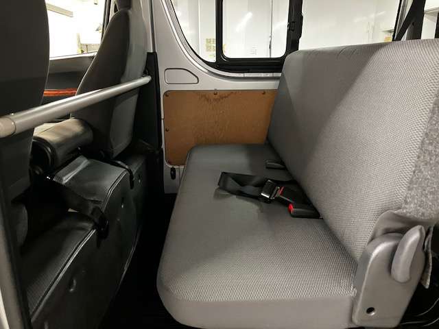 トヨタ ハイエースバン ３．０ ＤＸ ロング ＧＬパッケージ ディーゼルターボ ４ＷＤ H28年 (北海道) 99