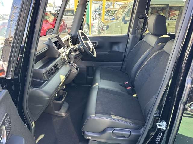 ホンダ Ｎ　ＢＯＸ カスタム ６６０ ターボ R6年 (東海) 99