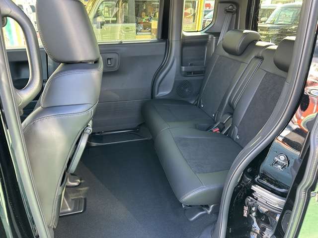 ホンダ Ｎ　ＢＯＸ カスタム ６６０ ターボ R6年 (東海) 99