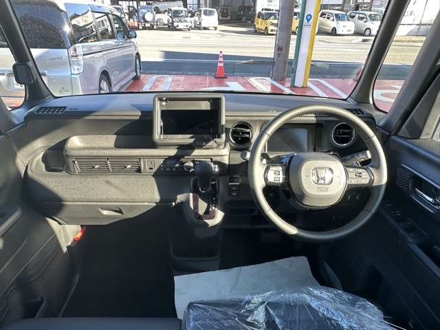 ホンダ Ｎ　ＢＯＸ カスタム ６６０ ターボ R6年 (東海) 99