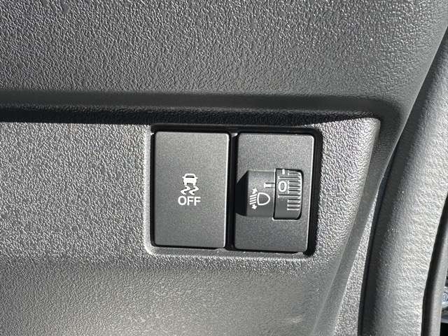 ホンダ Ｎ　ＢＯＸ カスタム ６６０ ターボ R6年 (東海) 99