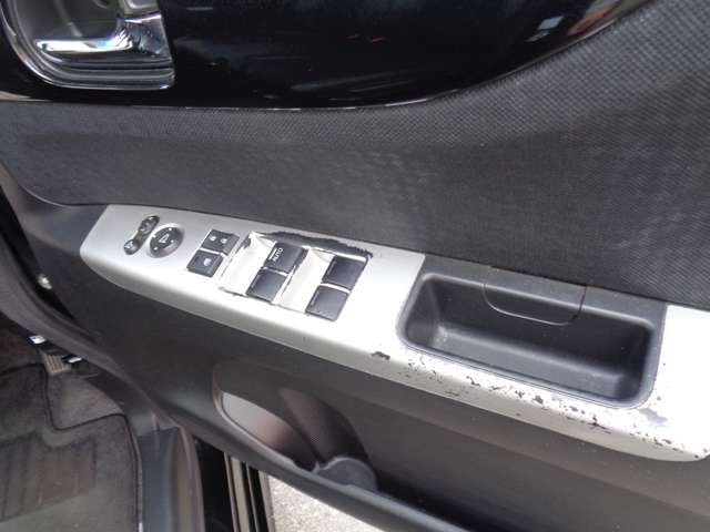 ホンダ Ｎ　ＢＯＸ ６６０ カスタムＧ ターボ Ｌパッケージ H27年 () 99