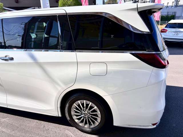 レクサス ＬＭ５００ｈ ５００Ｈ バージョンＬ ４ＷＤ R6年 (九州・沖縄) 99