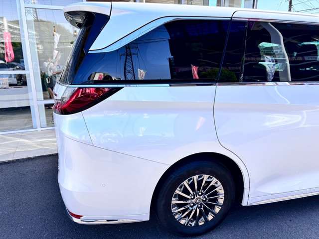 レクサス ＬＭ５００ｈ ５００Ｈ バージョンＬ ４ＷＤ R6年 (九州・沖縄) 99