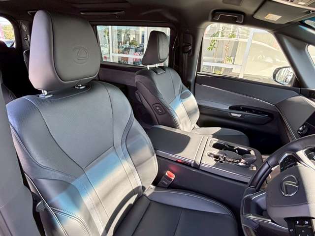 レクサス ＬＭ５００ｈ ５００Ｈ バージョンＬ ４ＷＤ R6年 (九州・沖縄) 99