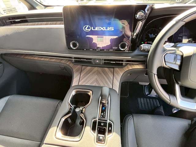 レクサス ＬＭ５００ｈ ５００Ｈ バージョンＬ ４ＷＤ R6年 (九州・沖縄) 99
