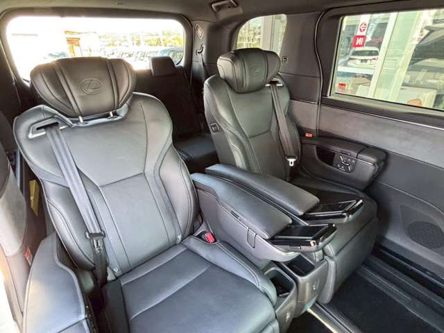 レクサス ＬＭ５００ｈ ５００Ｈ バージョンＬ ４ＷＤ R6年 (九州・沖縄) 99