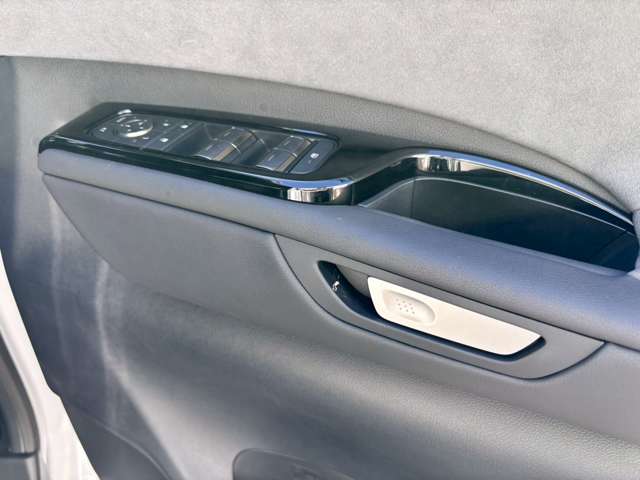 レクサス ＬＭ５００ｈ ５００Ｈ バージョンＬ ４ＷＤ R6年 (九州・沖縄) 99