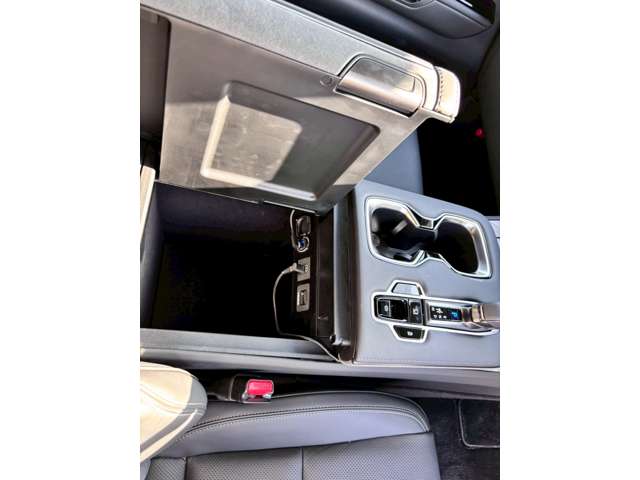 レクサス ＬＭ５００ｈ ５００Ｈ バージョンＬ ４ＷＤ R6年 (九州・沖縄) 99