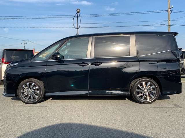 トヨタ ヴォクシー １．８ ハイブリッド Ｓ－Ｚ R6年 (九州・沖縄) 99