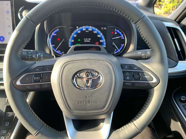 トヨタ ヴォクシー １．８ ハイブリッド Ｓ－Ｚ R6年 (九州・沖縄) 99