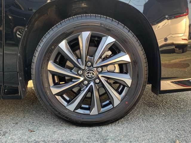 トヨタ ヴォクシー １．８ ハイブリッド Ｓ－Ｚ R6年 (九州・沖縄) 99