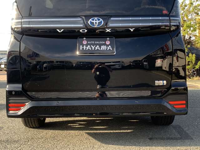 トヨタ ヴォクシー １．８ ハイブリッド Ｓ－Ｚ R6年 (九州・沖縄) 99