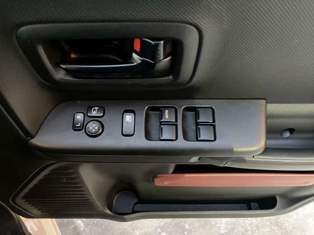 スズキ スペーシア ６６０ ハイブリッド Ｘ ４ＷＤ H30年 (北海道) 99