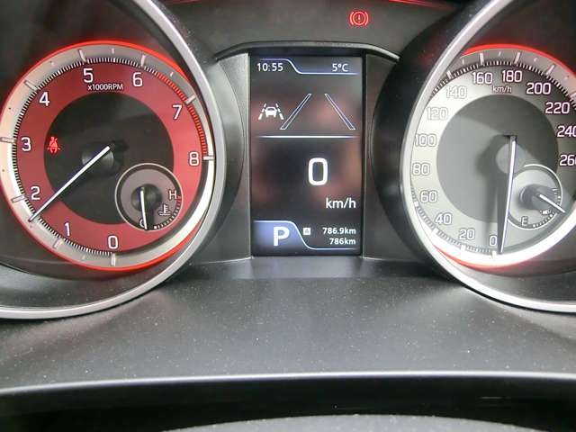 スズキ スイフト スポーツ １．４ R5年 (関東) 99