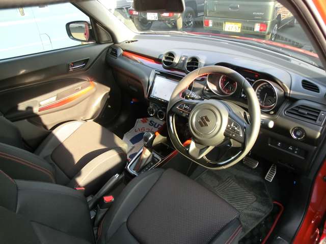 スズキ スイフト スポーツ １．４ R5年 (関東) 99