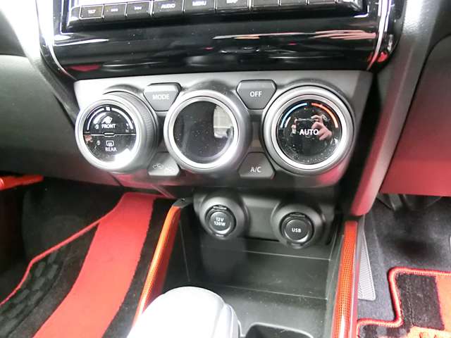 スズキ スイフト スポーツ １．４ R5年 (関東) 99