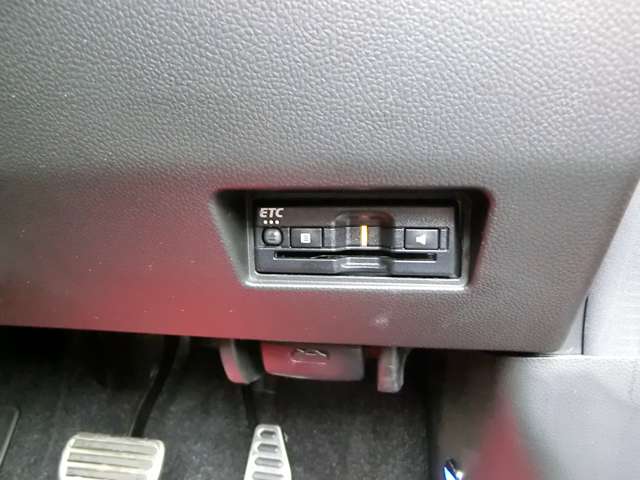 スズキ スイフト スポーツ １．４ R5年 (関東) 99