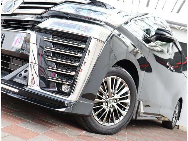 トヨタ ヴェルファイア　ハイブリッド ハイブリッド ２．５ エグゼクティブ ラウンジ Ｚ Ｅ－ＦＯＵＲ ４ＷＤ H30年 (関東) 99