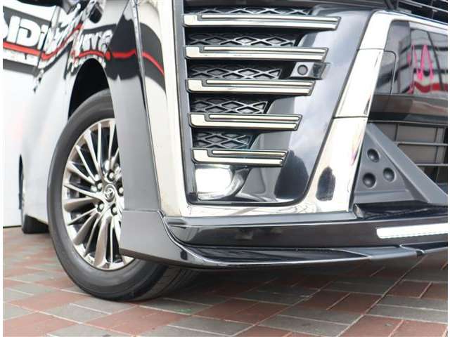 トヨタ ヴェルファイア　ハイブリッド ハイブリッド ２．５ エグゼクティブ ラウンジ Ｚ Ｅ－ＦＯＵＲ ４ＷＤ H30年 (関東) 99