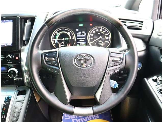 トヨタ ヴェルファイア　ハイブリッド ハイブリッド ２．５ エグゼクティブ ラウンジ Ｚ Ｅ－ＦＯＵＲ ４ＷＤ H30年 (関東) 99